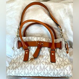 Michael Kors Purse. Handbag with leather and chain shoulder strap.
